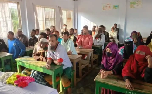 শীতার্তদের লংগদু জামায়তের ত্রান সহায়তা